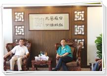 河北省紡織與服裝行業(yè)協(xié)會(huì)孫為倫會(huì)長蒞臨同和公司參觀考察